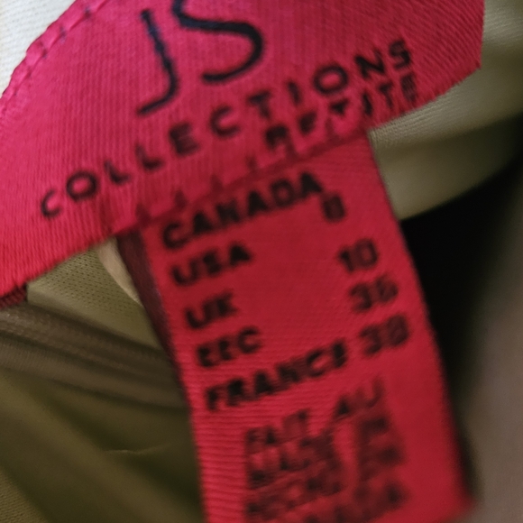 GALA DRESS - Picture 3 of 3